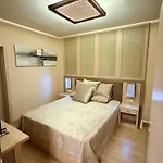 Stylish Park View In Argisht Partez Golden Sands Apartment *