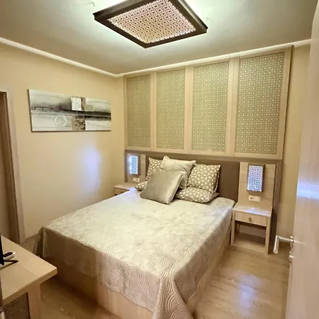 Stylish Park View In Argisht Partez Golden Sands Apartment *