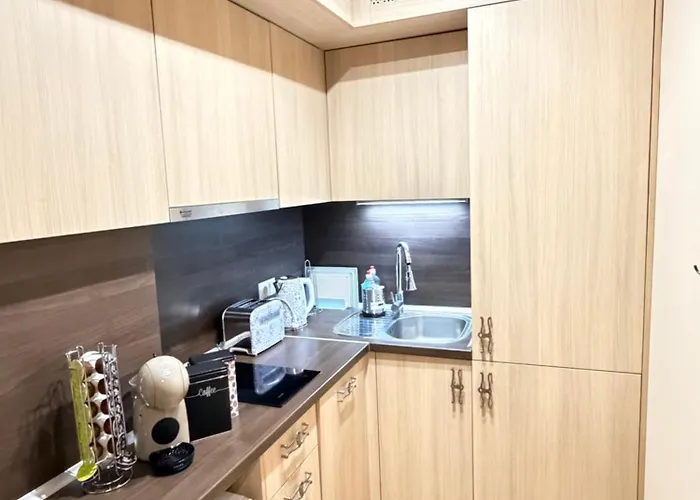 Stylish Park View In Argisht Partez Golden Sands Апартамент