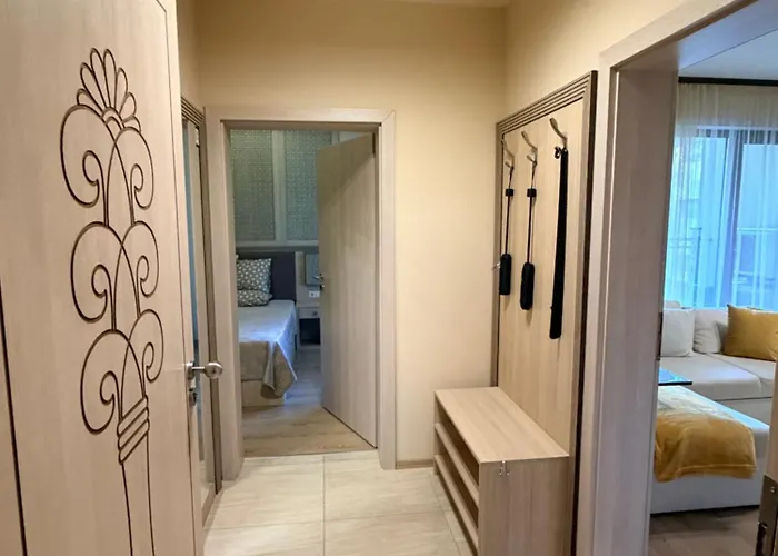 Stylish Park View In Argisht Partez Golden Sands Апартамент Варна