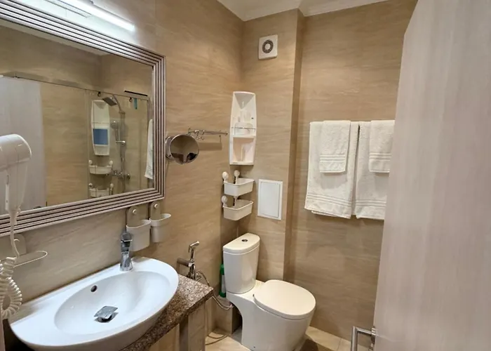 Stylish Park View In Argisht Partez Golden Sands Апартамент Варна